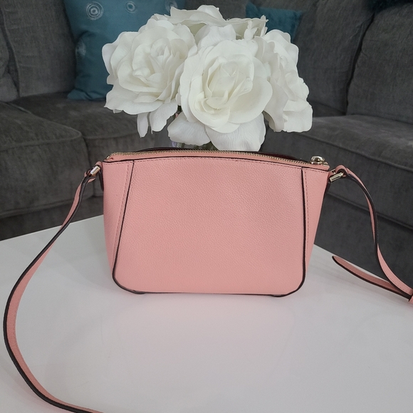 Kate Spade crossbody bag - Like New - Picture 5 of 15